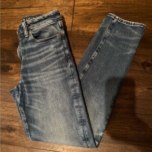 AE Slim Straight Medium Wash Jeans 28x30